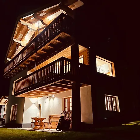 Modernes Bergchalet Mit Und Sonnenterrasse *